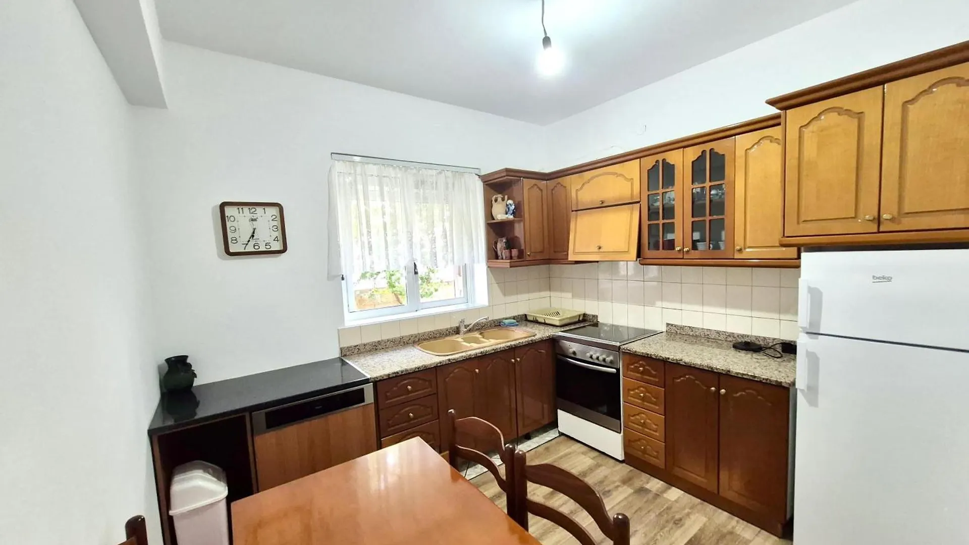 קסאמיל Vita Apartment - Spacious Garden And Balcony 5 Min To Beach & Center אלבניה