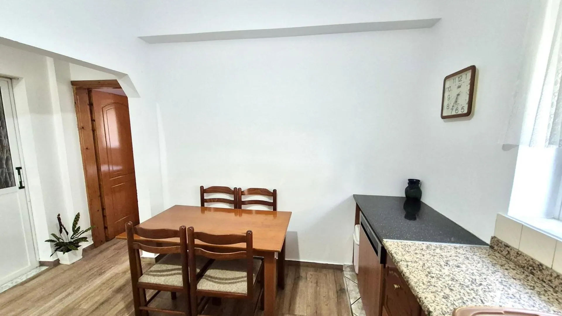 קסאמיל Vita Apartment - Spacious Garden And Balcony 5 Min To Beach & Center